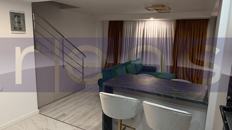 VILA 3 CAMERE CU GRADINA | VEDERE LAC SI PISCINA | COSMOPOLIS | 2 LOCURI PARCARE - Poză 4