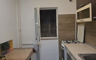 Inchiriez apartament 2 cam D Nicolina - Poză 4