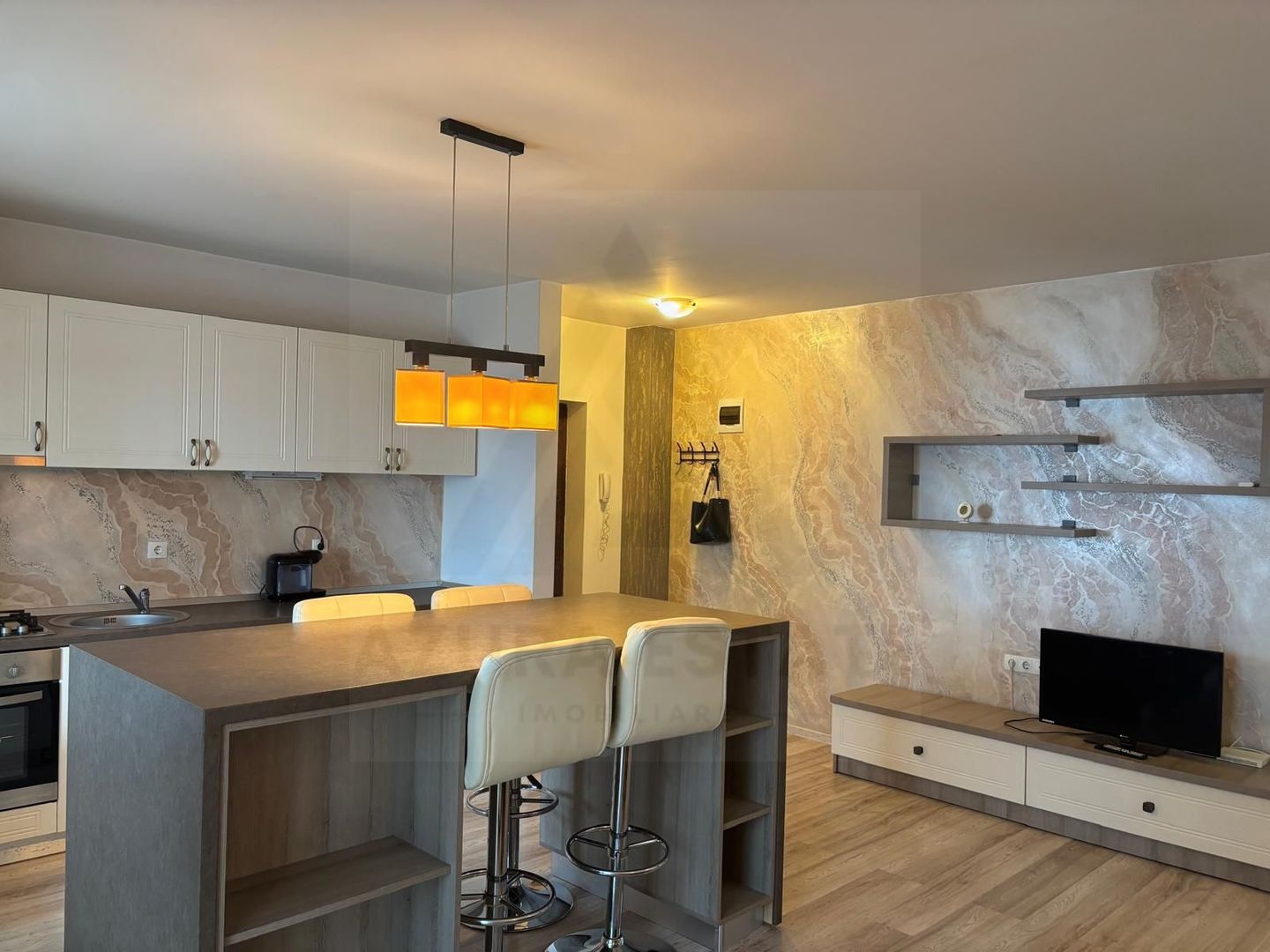 Apartament 2 camere modern zona Mall Șelimbăr - Poză 1
