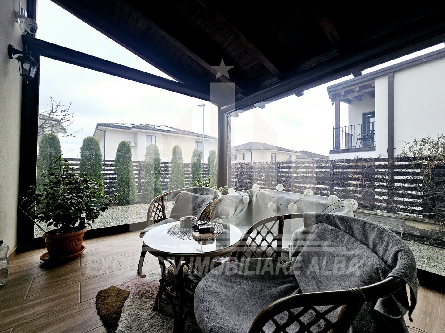 Casa in regim cuplat, Cetate - Poză 14