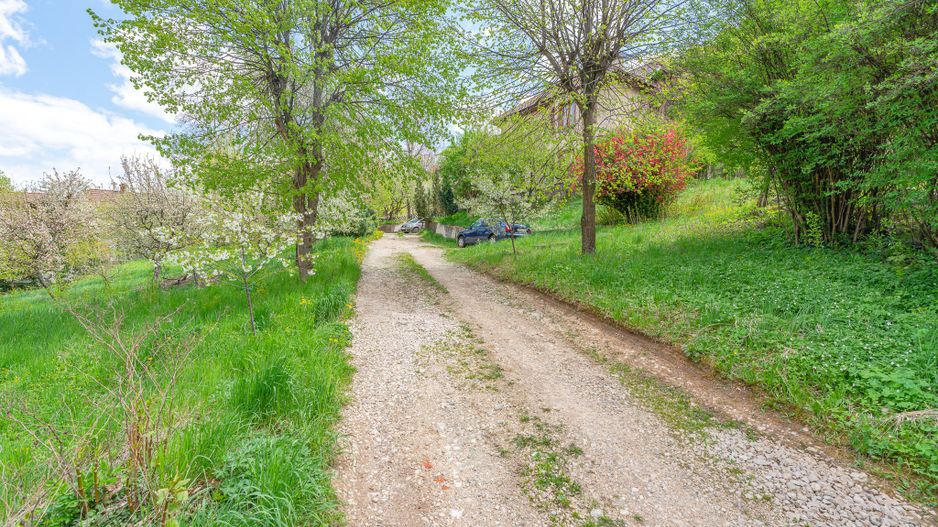 Oportunitatea de a deține o casa cu 3.385 mp teren în centrul - Poză 10