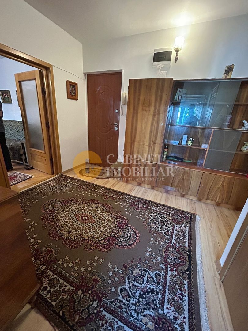 2 Camere Decomandat - 63 mp - Etaj Intermediar –Ideal Investiție sau Rezidențial - Poză 4
