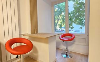 2 camere decomandat, modern| Parcare | 5 min metrou Apărătorii Patriei - Poză 2