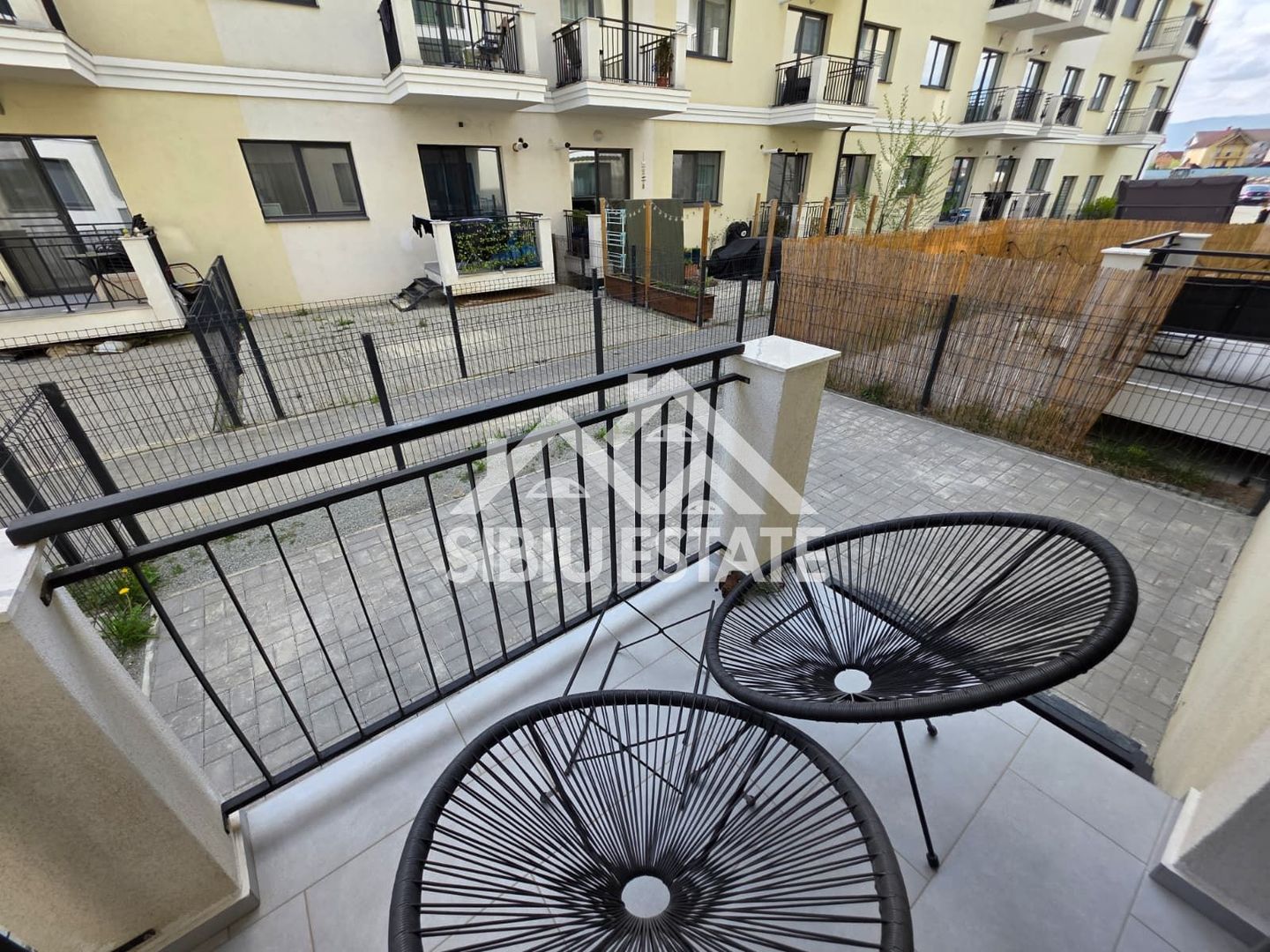Studio 37 mp cu gradina,  zona Brana, Selimbar - Poză 8