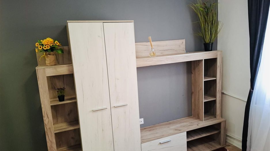 Garsoniera complet renovata zona Rogerius - Poză 2