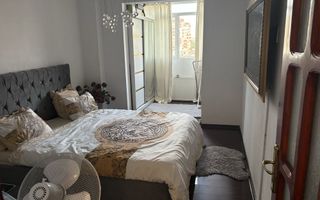 Apartament de vanzare - Poză 2