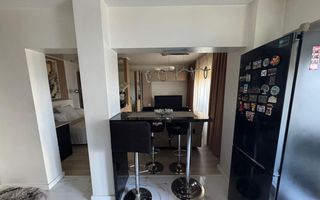 Garsoniera cu CENTRALA PROPRIE - Poză 3