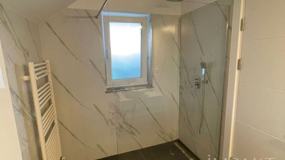 Inchiriere apartament cu 3 camere in Gruia! - Poză 13