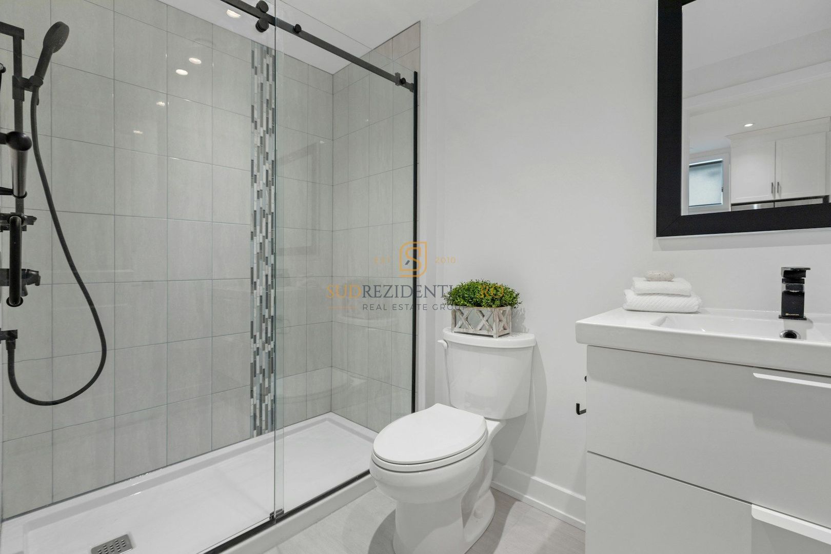 Sector 4, Apartament 2 camere decomandat, zona Grand Arena Mall - Poză 7