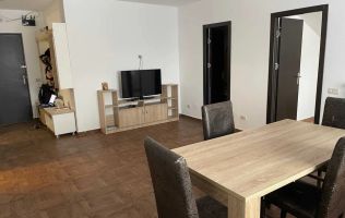 Apartament 3 camere, Centrala Proprie, 10 min Metrou Lujerului