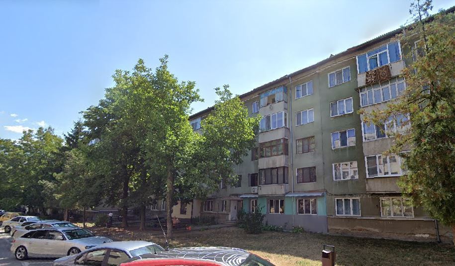 Apartament 3 camere Motru - Poză 1