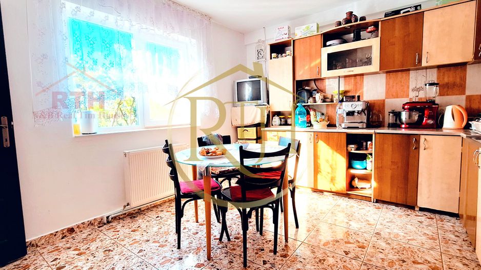 Oferim spre vanzare, Casa cu 5 camere, teren 1500 mp, Beregsau Mare - Poză 17