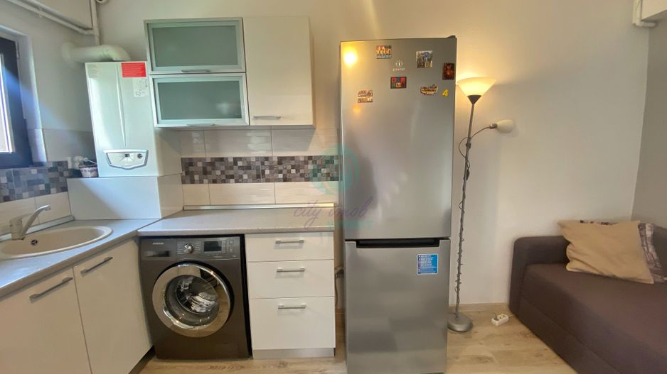 Duplex cu CENTRALA PROPRIE in zona Mall Vitan - Poză 3