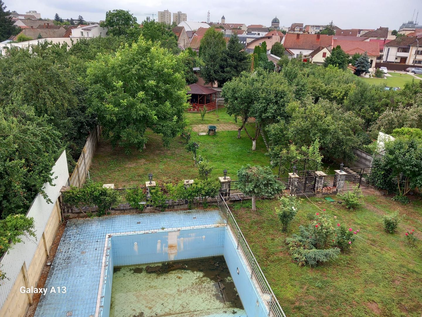 ageuropa.ro vinde casa 16 camere teren 1500mp in zona ULTRACENTRALA. - Poză 22
