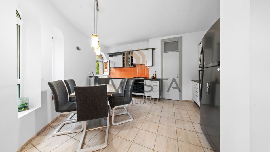 Vila ideala pentru locuința, clinica sau birouri! - Poză 9