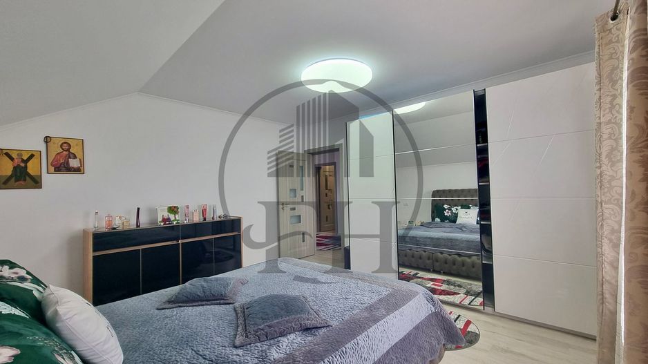 VANDUT/ SOLD - Casa / Vila de vanzare Valu lui Traian - Poză 12