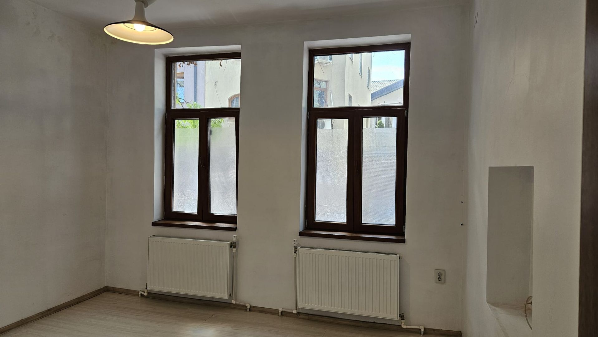Vânzare apartament cu 2 camere într-o casă interbelică, zona Popa Nan - Poză 5