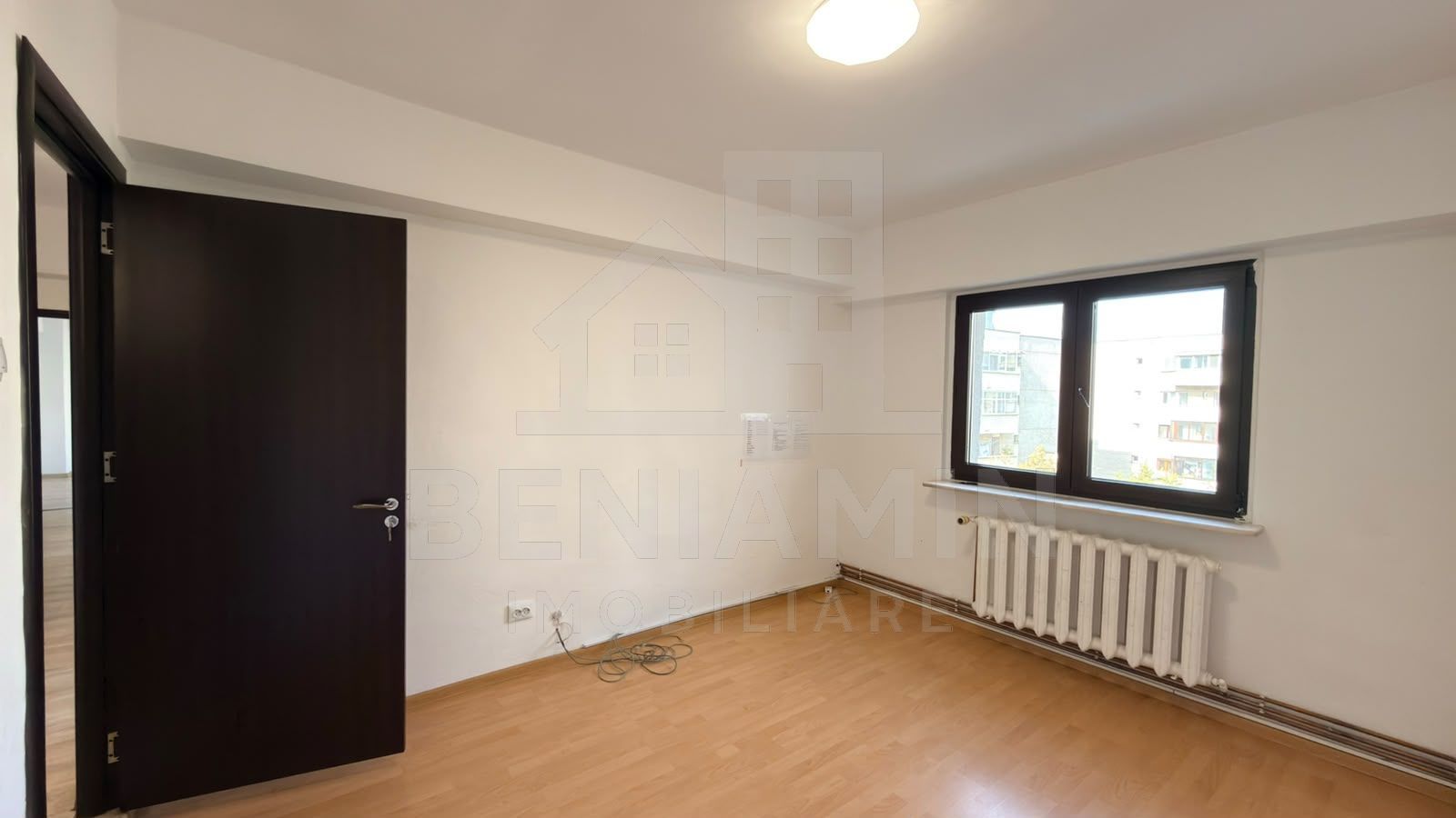 Spatiu de birouri de inchiriat ultracentral strada A.I. Cuza - Poză 2