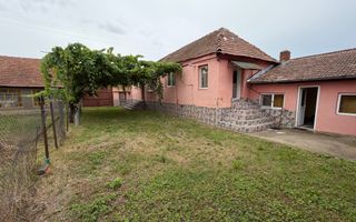 Casa de vanzare 255mp utili, 1974mp teren - Balomir - Poză 1