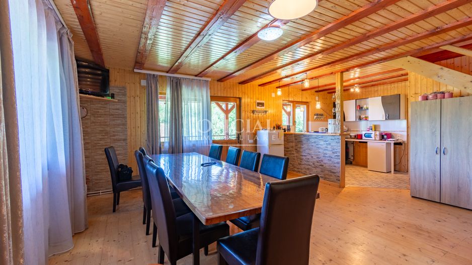 Casa de Vacanta | 5 camere | Foisor | Jacuzzi | teren 4000 m2 | Valeni - Poză 7