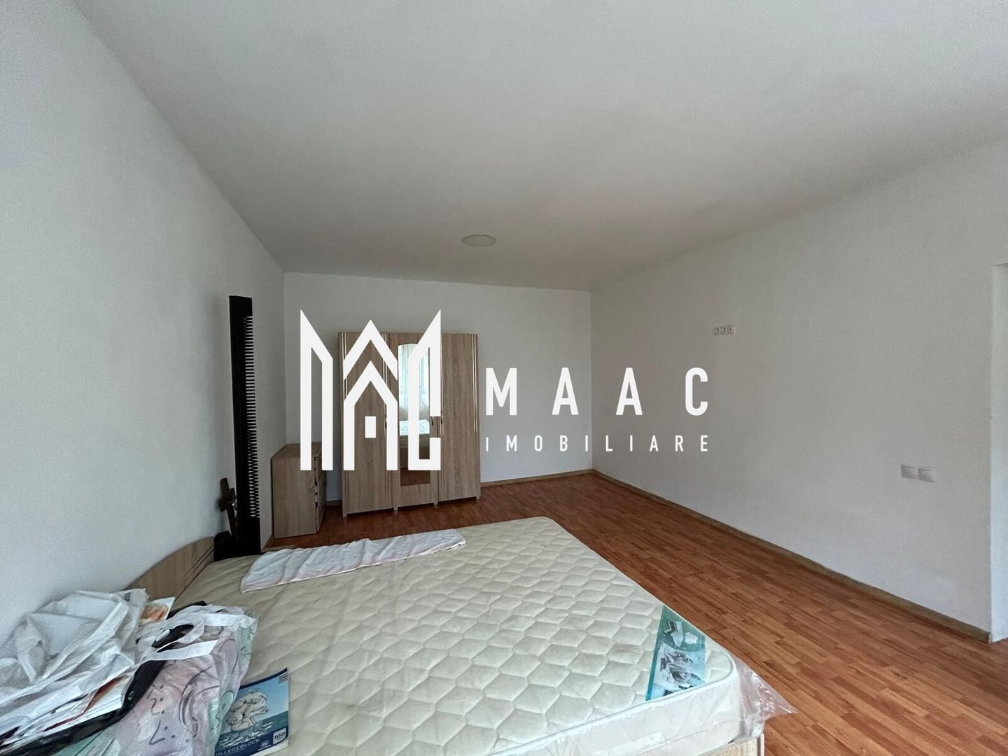 Casa 2 Camere I Decomandata I Gradina I Magazie I Lazaret - Poză 2