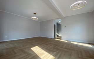 Casă individuala premium, 145mp, teren 644 mp, LA CHEIE- Selimbar zona Primariei - Poză 2