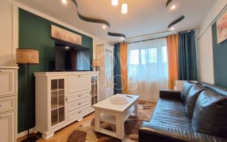 Apartament de inchiriat 3 camere etajul 4, cu lift,  Zona Vasile Aaron - Poză 2