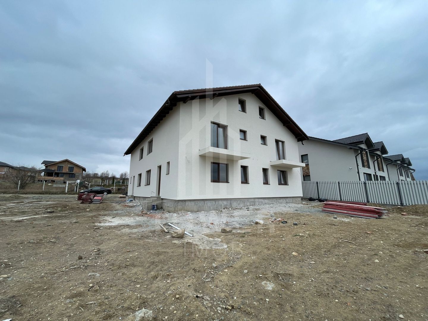 Cvaduplex de vânzare | Oraș Cisnădie-Sibiu - Poză 3