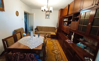3 camere  Lipovei ,2 balcoane , CENTRALA PROPRIE - Poză 1