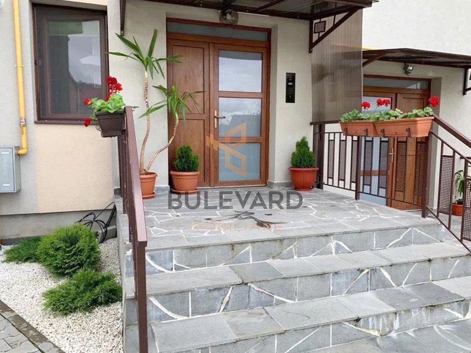 Apartament cu 2 camere si curte de 55 mp, zona Auchan Iris! - Poză 1