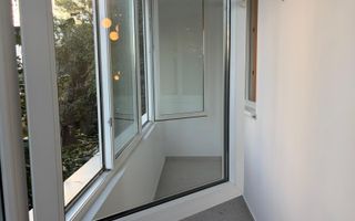 Apartament renovat cu doua camere semidecomandat, piata Domenii - Poză 3