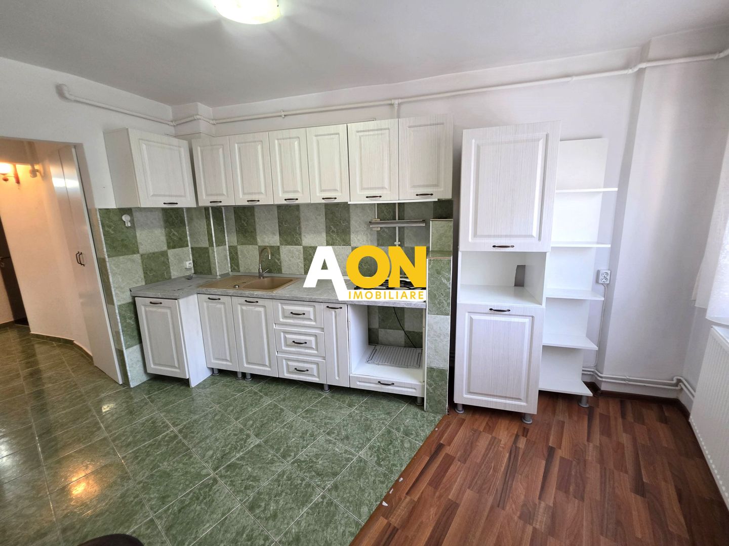 Apartament 2 camere , 2 balcoane, 51 mp utili, etaj 1, zona Kaufland - Poză 2