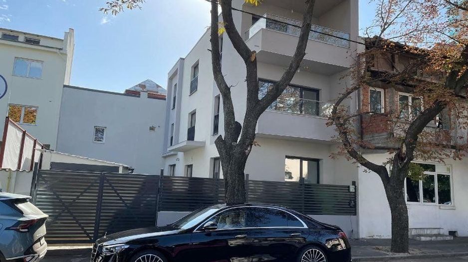 Vila de vanzare - Poză 1