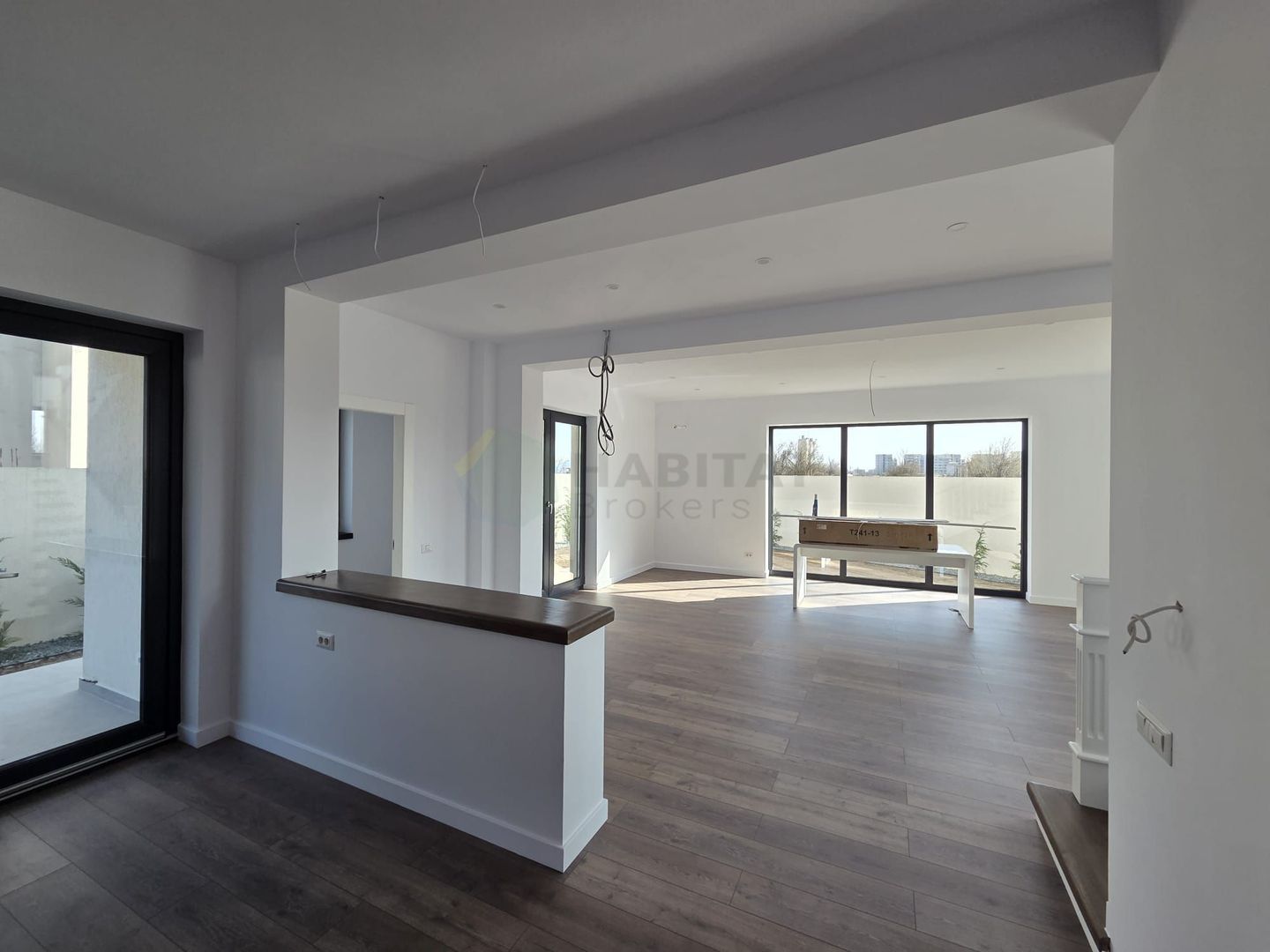 Casă modernă de vânzare în Tunari – construcție 2025, gata de mutare! - Poză 3