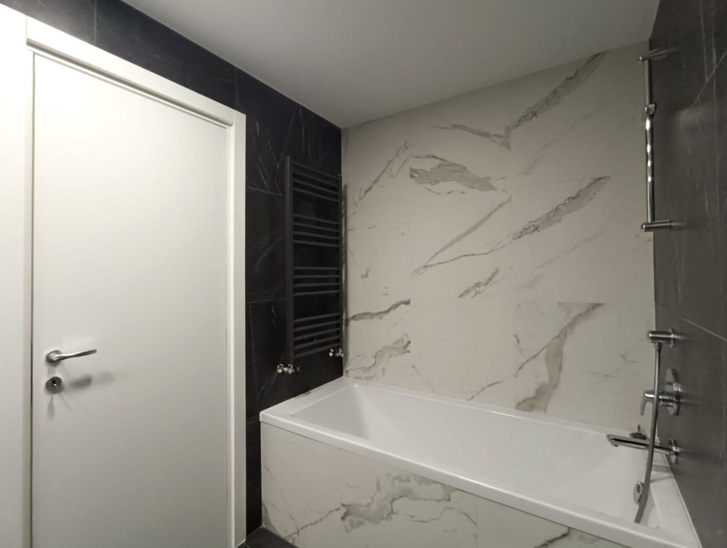 Apartament deosebit cu parcare subterana zona ONE Harastrau Towers - Poză 15