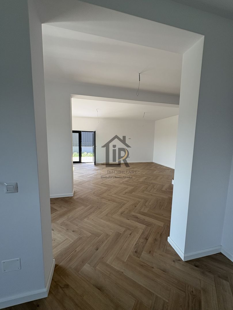 Vila P+1 într-un complex exclusivist- Miroslava- Iasi - Poză 23