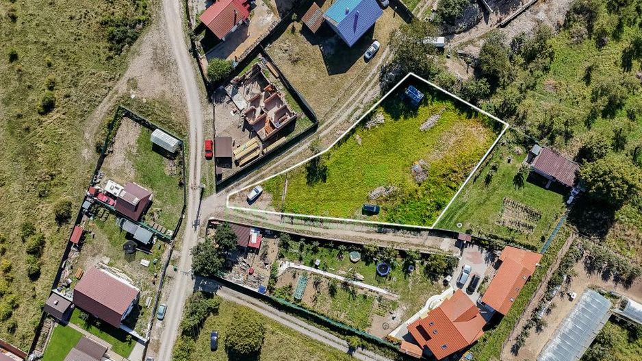TEREN INTRAVILAN DE VÂNZARE -CĂRPINIȘ – BRAȘOV - Poză 17