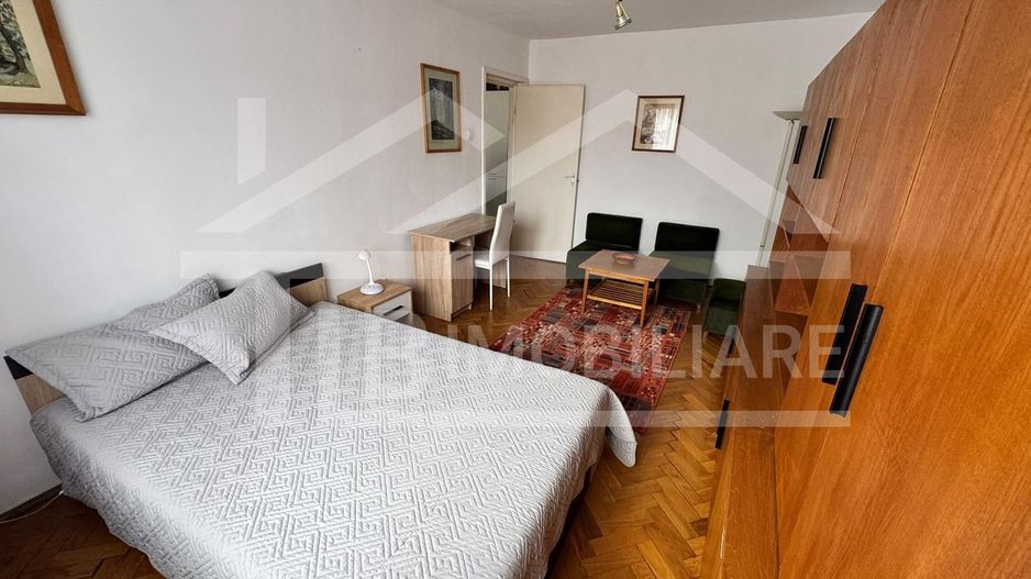 Apartament cu 3 camere, 55 mp, decomandat, Zona UMFST - Poză 5