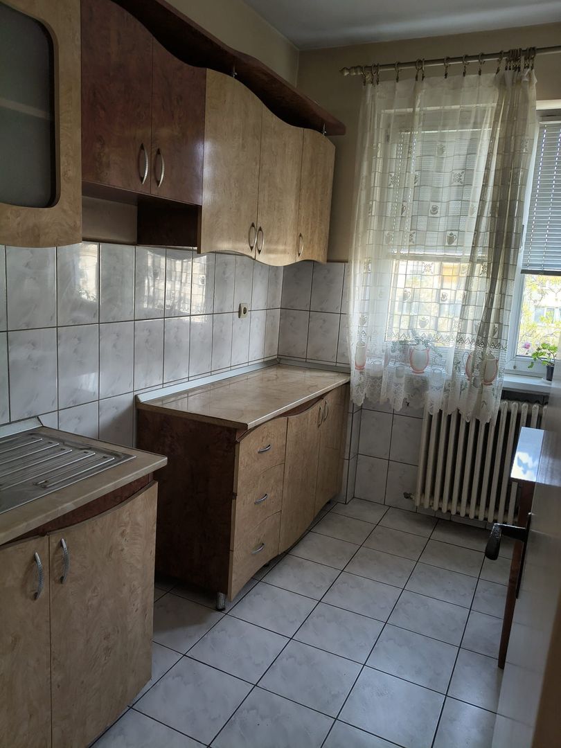 Apartament cu 3 camere in Rogerius - Poză 6