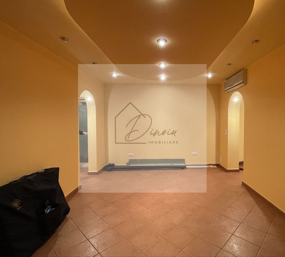 Apartament 3 camere Trapezului Metrou 1Dec - renovat centrala proprie - Poză 1