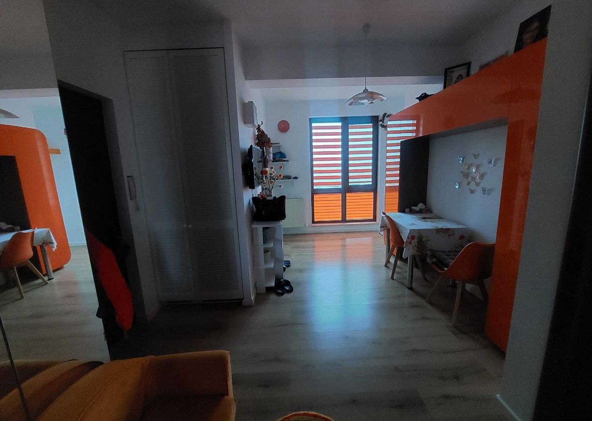 AP. 3 CAMERE LAMINORULUI, LOC PARCARE, BLOC NOU, MOBILAT, COMISION 0% - Poză 3