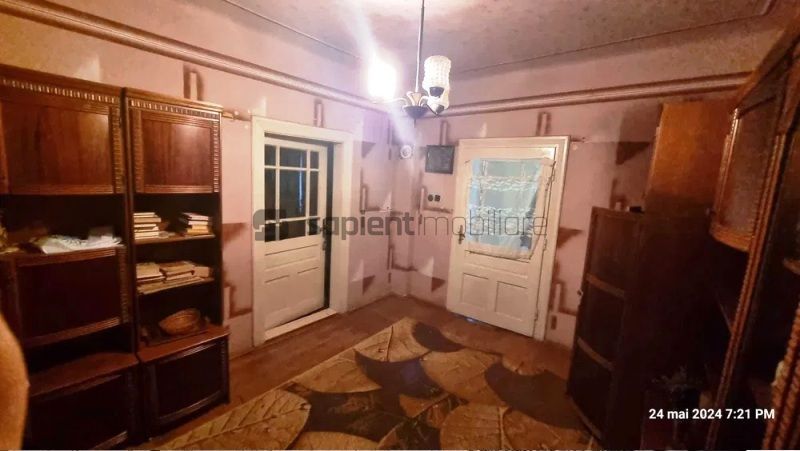 Casa cu 3 camere in zona linistita - Poză 5