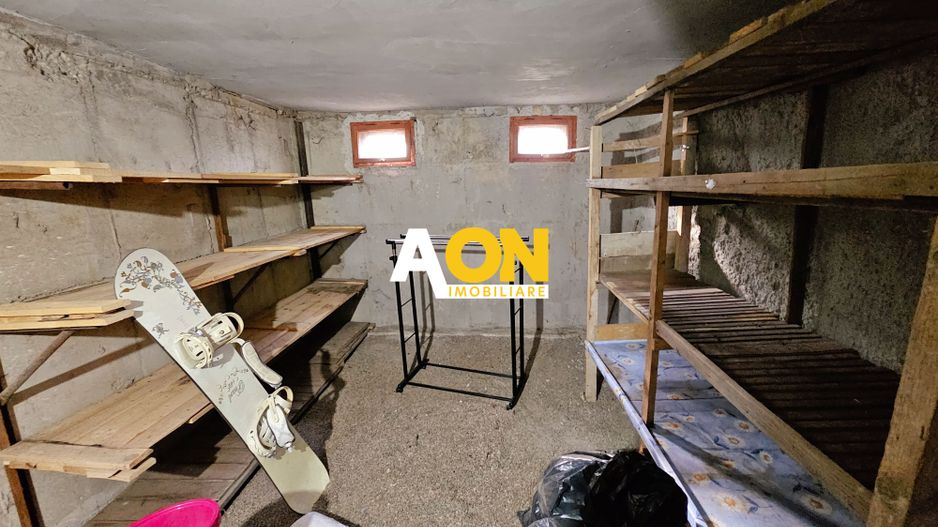 Casa 4 camere, cu garaj si pivnita, 269 mp teren, zona Lipoveni - Poză 15