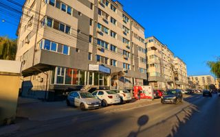 Spatiu comercial, investitie excelenta, chiar langa Metrou Berceni - Poză 3