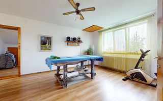 Casa cu 4 camere,237mp,zona strada Lunga - Poză 23