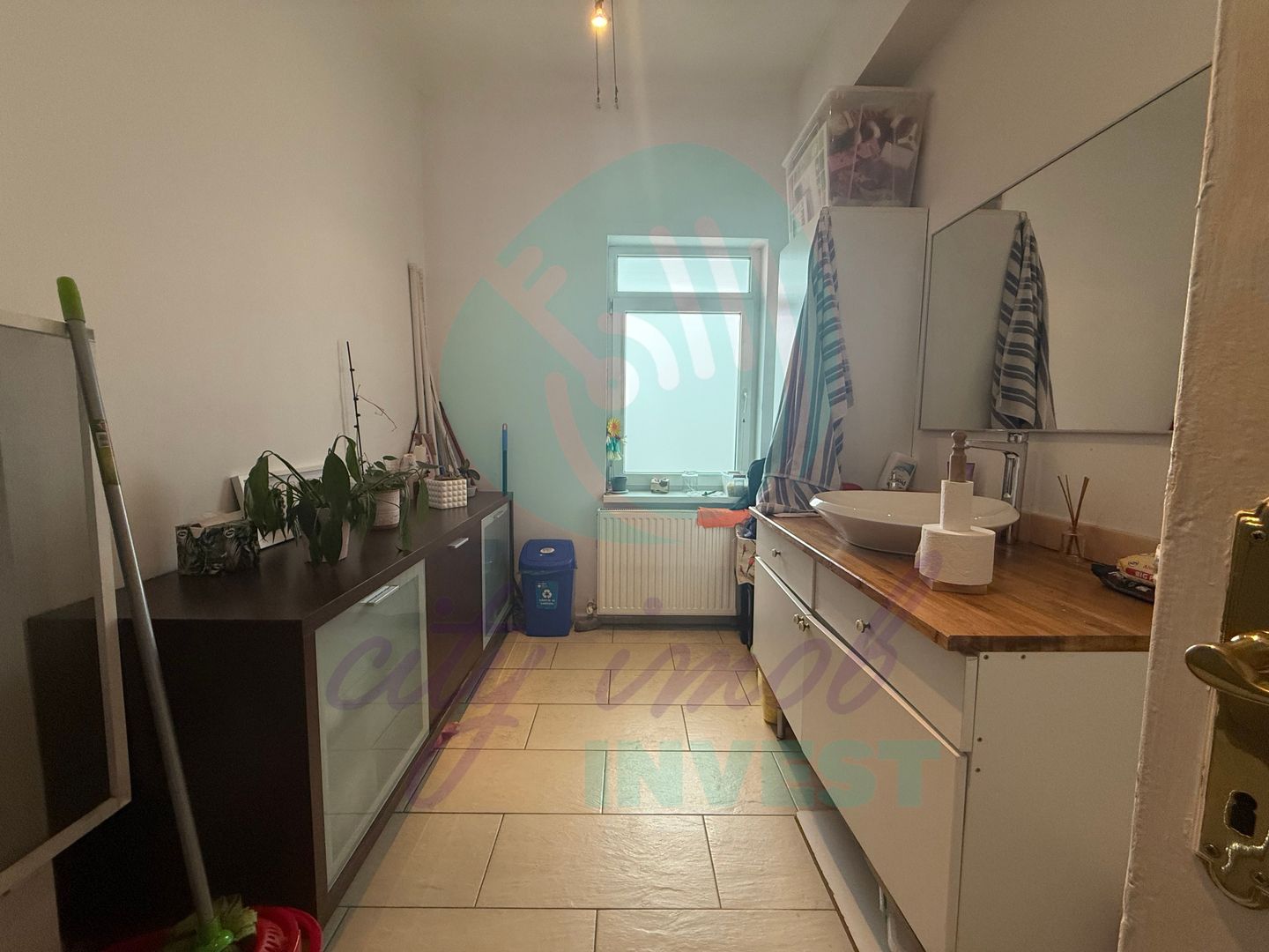 Spatiu, lumina si eleganta intr-un apartment interbelic - Poză 15