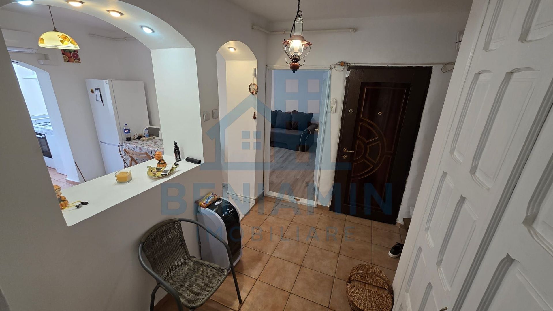 Apartament-Doua-Camere-Decomandat-1Mai-Etaj 2 - Poză 6