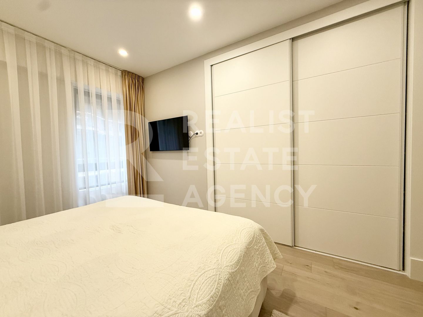 Apartament 3 Camere | Lux | Triana Pipera | Loc de parcare subteran - Poză 13