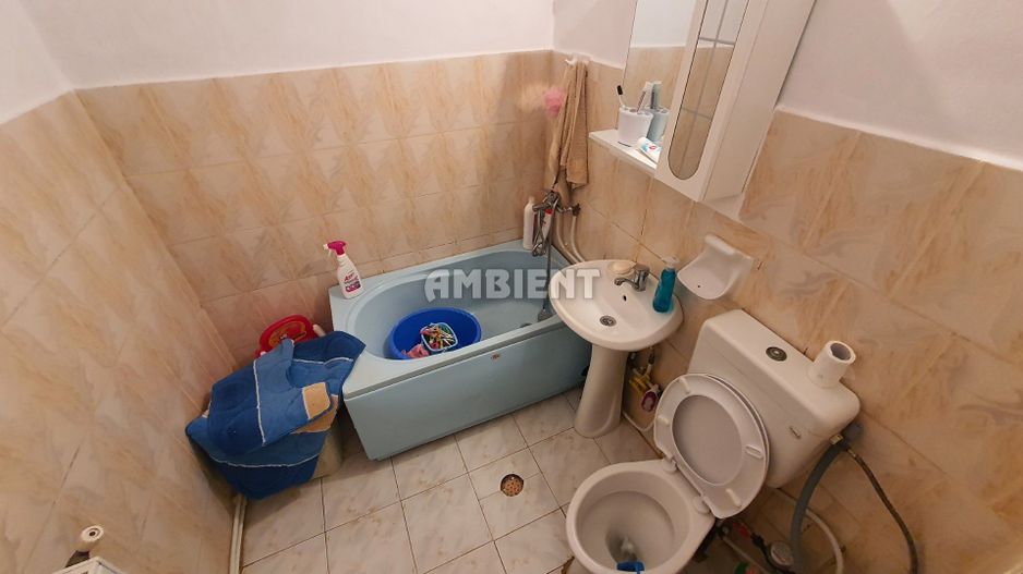 Apartament 2 camere, parter, zona CASTANILOR; - Poză 4