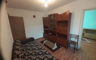 APARTAMENT 3 CAMERE ETAJ 2 ROTUNDA  CAMPULUNG - Poză 2